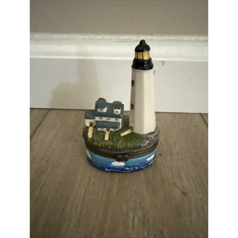 Porcelain Hinged Trinket Box Lighthouse Seashore Ocean Nautical #6‎